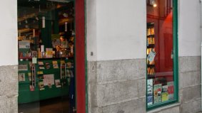 Fachada de la librería la buena vida