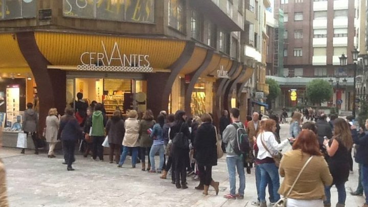 Entrada a la librería Cervantes en Toledo