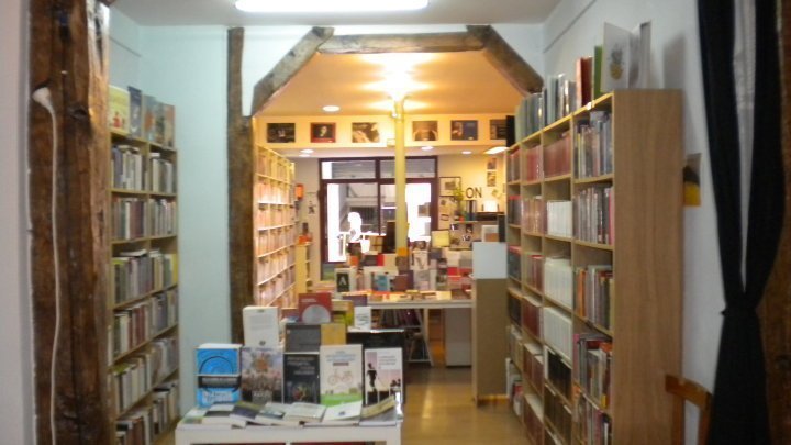 enclave-de-libros-3.JPG